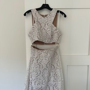 BCBGMaxazria Ellyson Dress